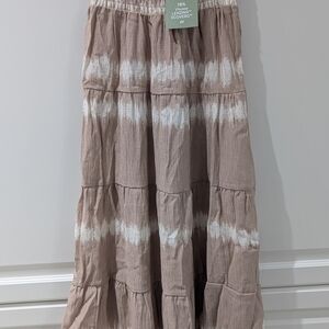 2/$35 H&M girls size 10 Tiered Tie-Dye Maxi Skirt